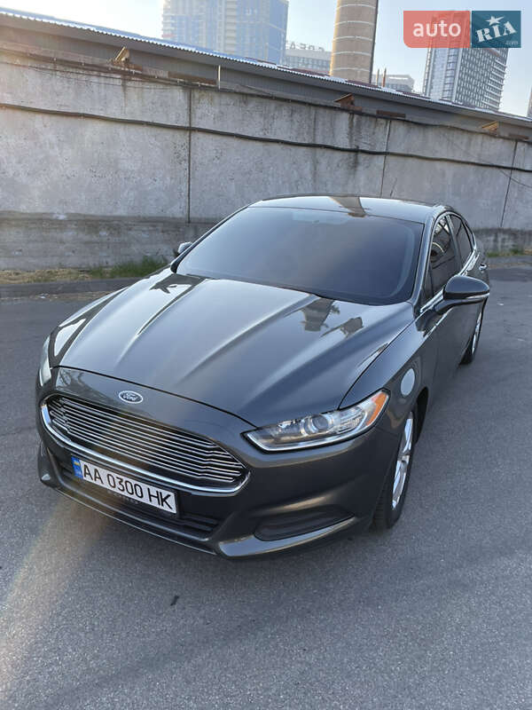 Седан Ford Fusion 2014 в Києві