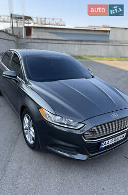 Седан Ford Fusion 2014 в Киеве