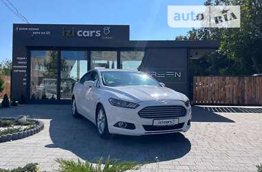 Седан Ford Fusion 2015 в Львове