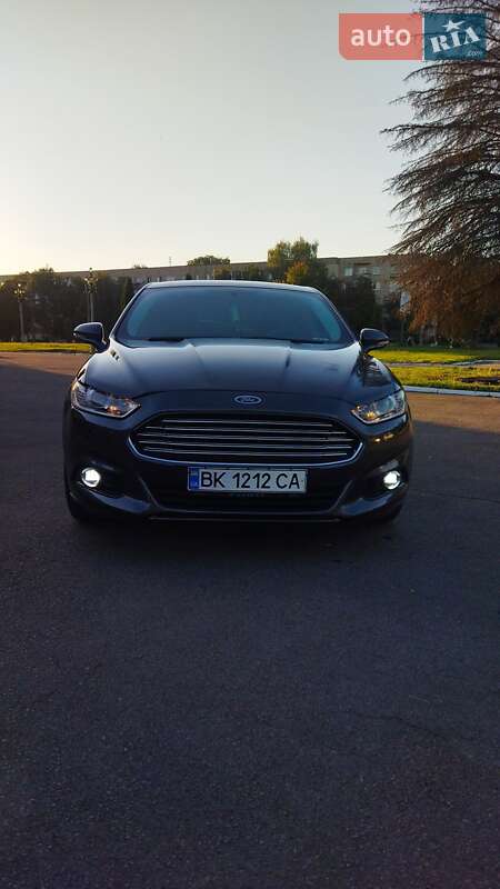 Седан Ford Fusion 2015 в Рівному фото 3 Седан Ford Fusion 2015 в Рівному