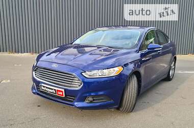 Седан Ford Fusion 2013 в Києві