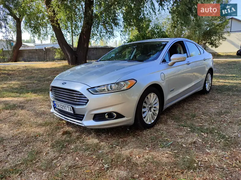Ford Fusion 2015