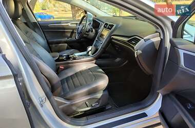 Седан Ford Fusion 2015 в Києві