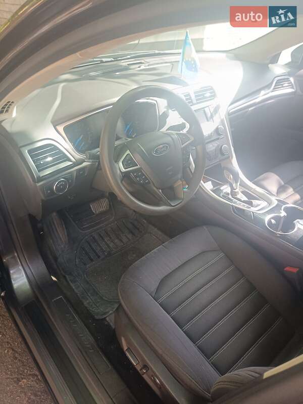 Седан Ford Fusion 2014 в Харкові