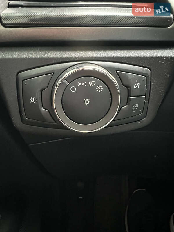 Седан Ford Fusion 2016 в Луцке