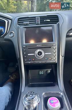Седан Ford Fusion 2019 в Днепре