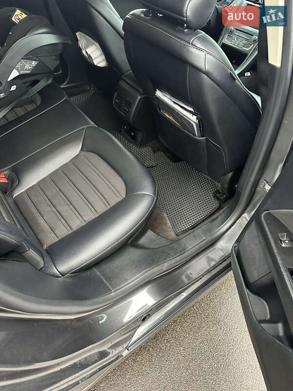 Седан Ford Fusion 2018 в Киеве фото 12 Седан Ford Fusion 2018 в Киеве