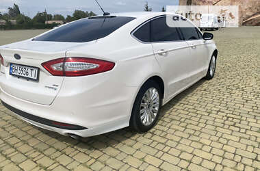 Седан Ford Fusion 2014 в Одесі