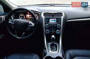 Седан Ford Fusion 2014 в Сумах