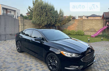 Седан Ford Fusion 2018 в Ровно