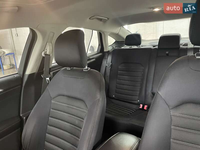 Седан Ford Fusion 2014 в Одессе