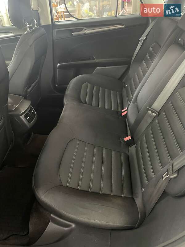 Седан Ford Fusion 2014 в Одессе