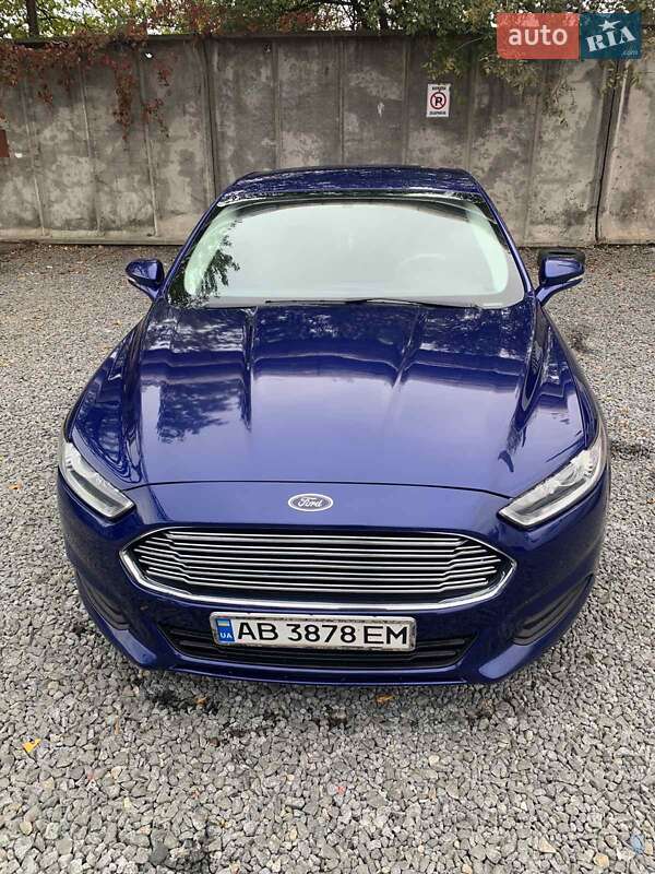 Седан Ford Fusion 2016 в Вінниці