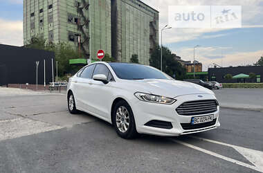 Седан Ford Fusion 2012 в Львове