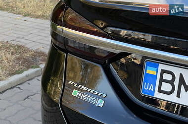 Седан Ford Fusion 2017 в 