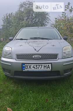 Хэтчбек Ford Fusion 2004 в Хмельницком