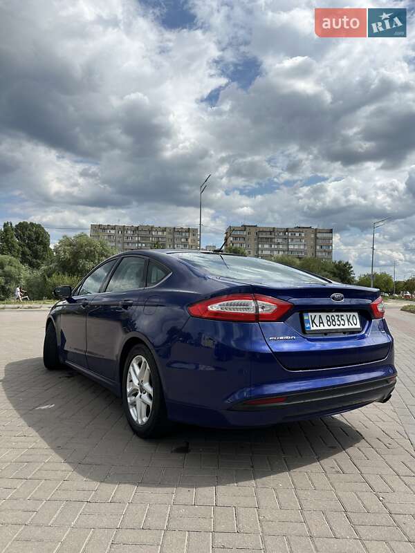 Седан Ford Fusion 2015 в Киеве