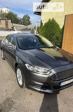 Седан Ford Fusion 2014 в Александрие