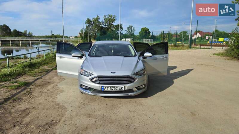 Седан Ford Fusion 2017 в Івано-Франківську