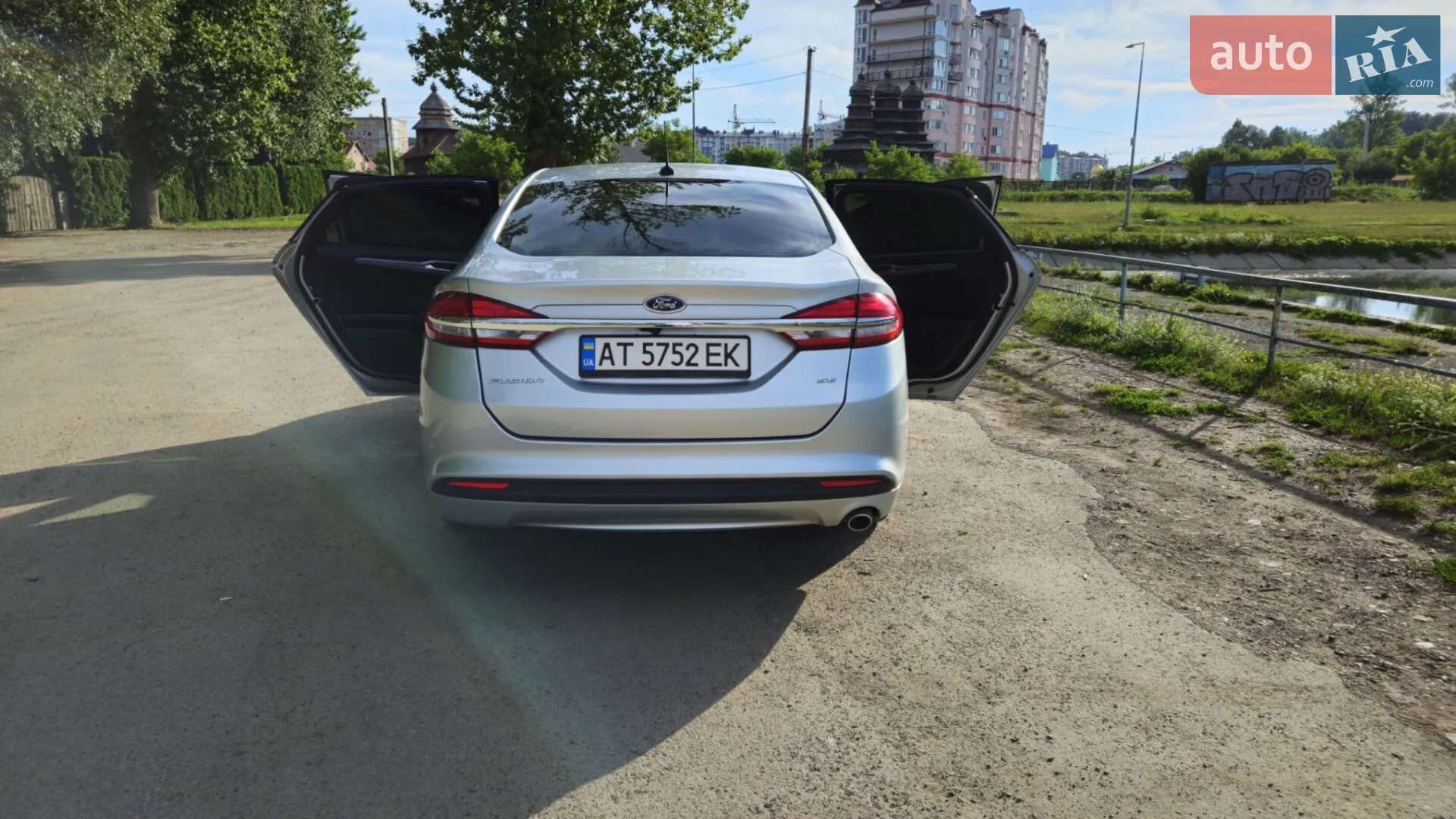 2017 Ford Fusion - мініатюра 16