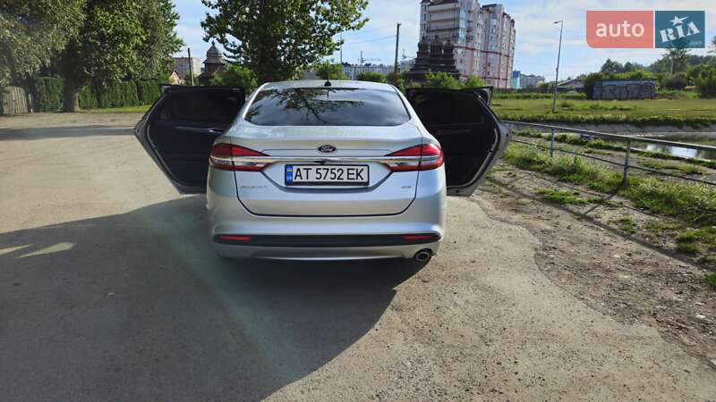 Седан Ford Fusion 2017 в Івано-Франківську