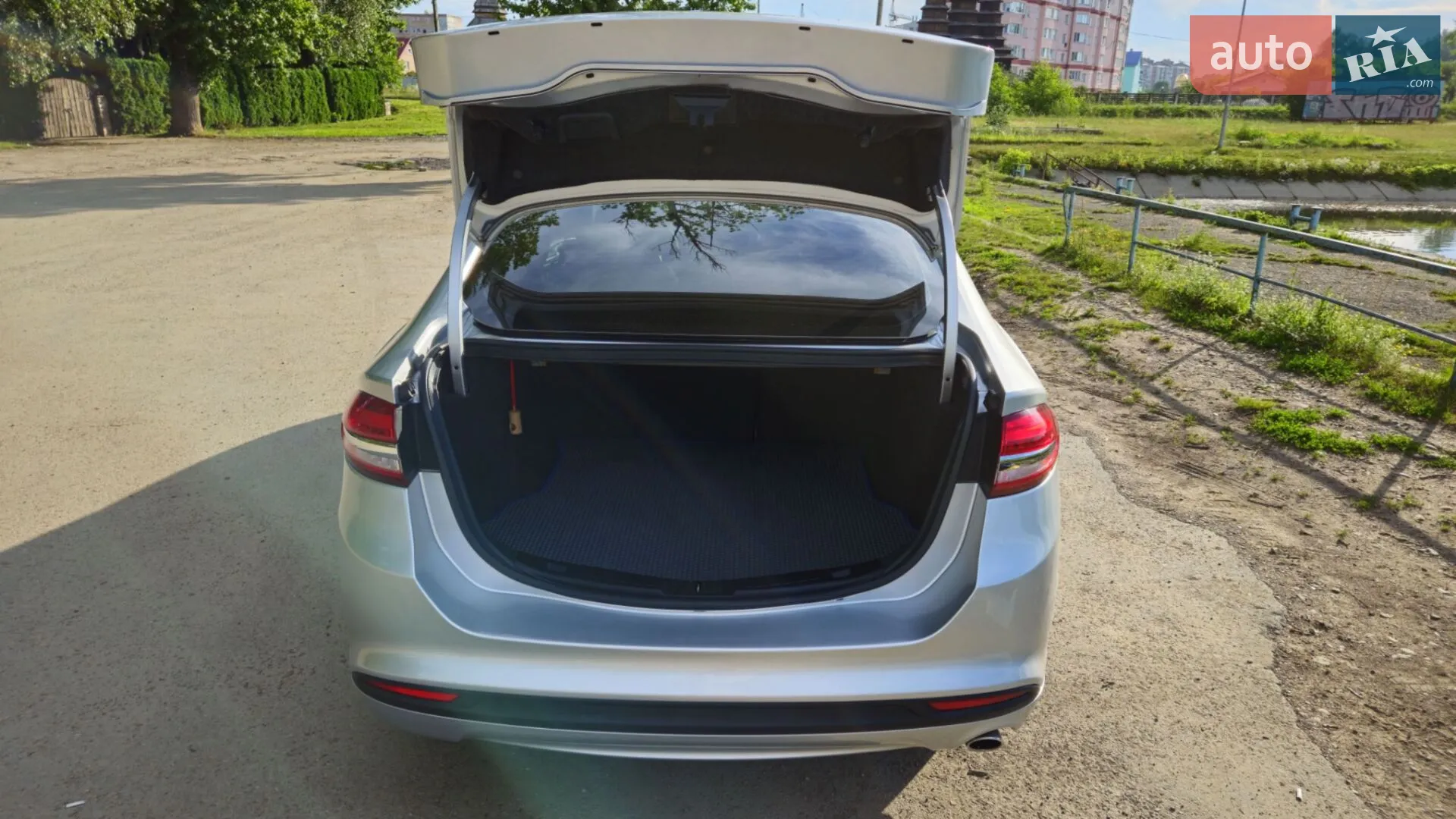 2017 Ford Fusion - мініатюра 40