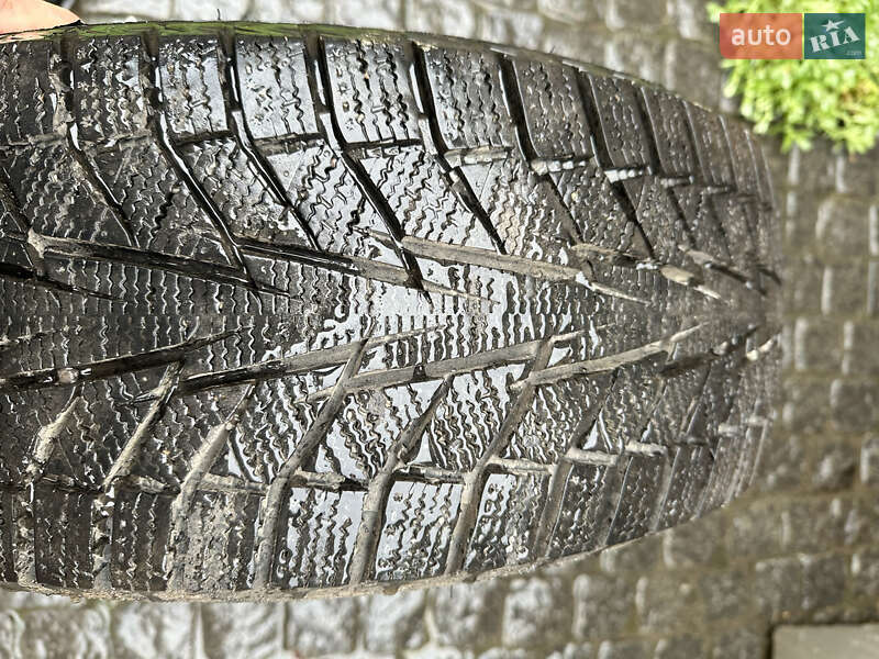 Седан Ford Fusion 2015 в Умані