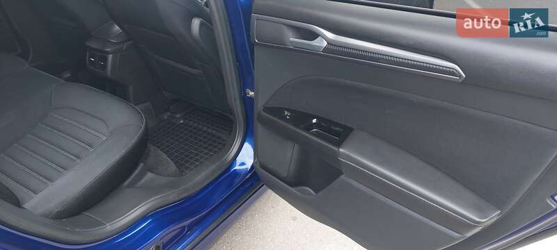 Седан Ford Fusion 2014 в Ивано-Франковске фото 19 Седан Ford Fusion 2014 в Ивано-Франковске