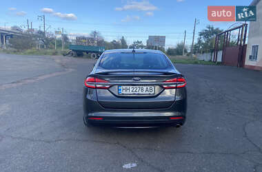 Седан Ford Fusion 2017 в 