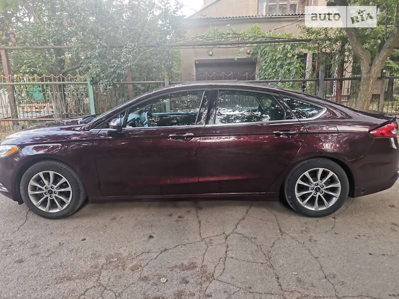 Седан Ford Fusion 2017 в Кривом Роге
