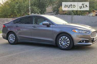 Седан Ford Fusion 2012 в Чернигове