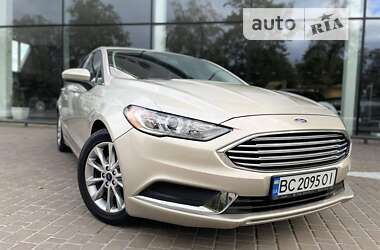 Седан Ford Fusion 2016 в Львове