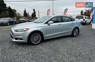 Седан Ford Fusion 2014 в 