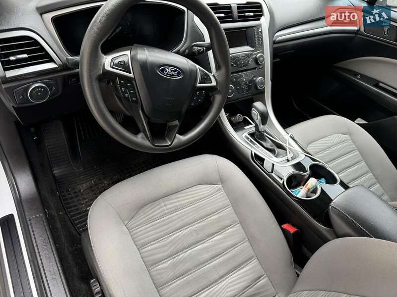 Седан Ford Fusion 2016 в Киеве