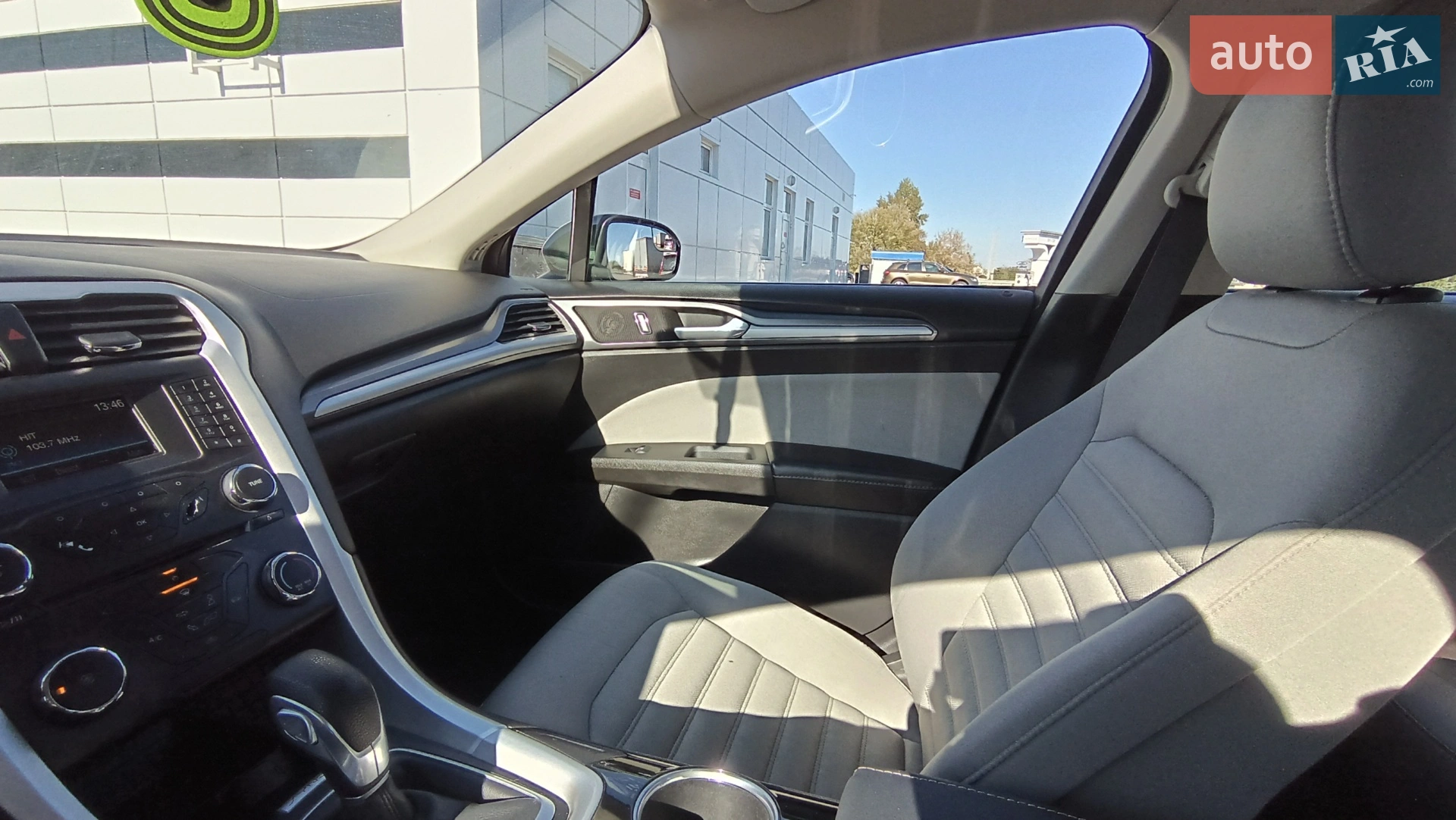 2015 Ford Fusion - мініатюра 32