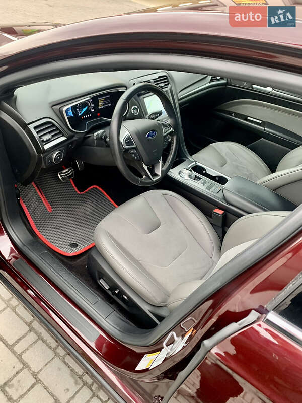 Седан Ford Fusion 2016 в Киеве