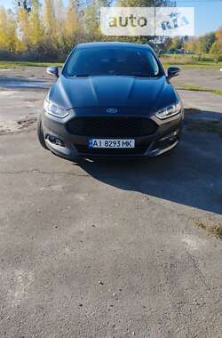 Седан Ford Fusion 2014 в Березане