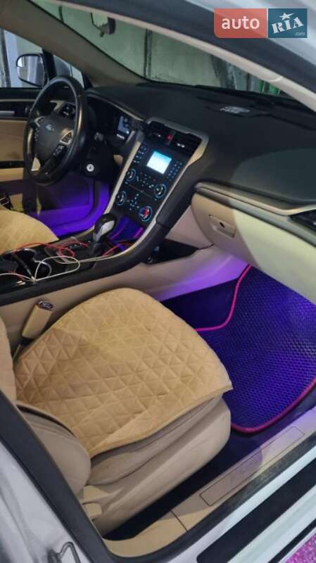 Седан Ford Fusion 2014 в Киеве