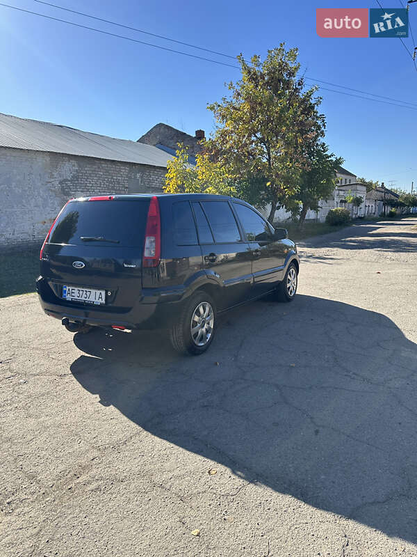 Хэтчбек Ford Fusion 2011 в Павлограде фото 4 Хэтчбек Ford Fusion 2011 в Павлограде