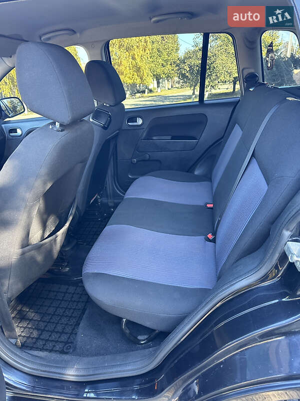 Хэтчбек Ford Fusion 2011 в Павлограде фото 9 Хэтчбек Ford Fusion 2011 в Павлограде