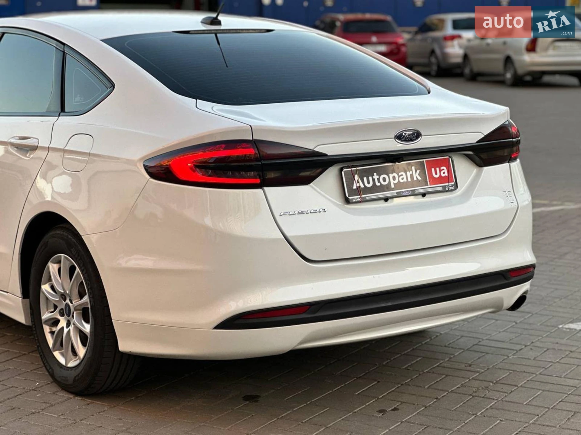 2016 Ford Fusion - мініатюра 8