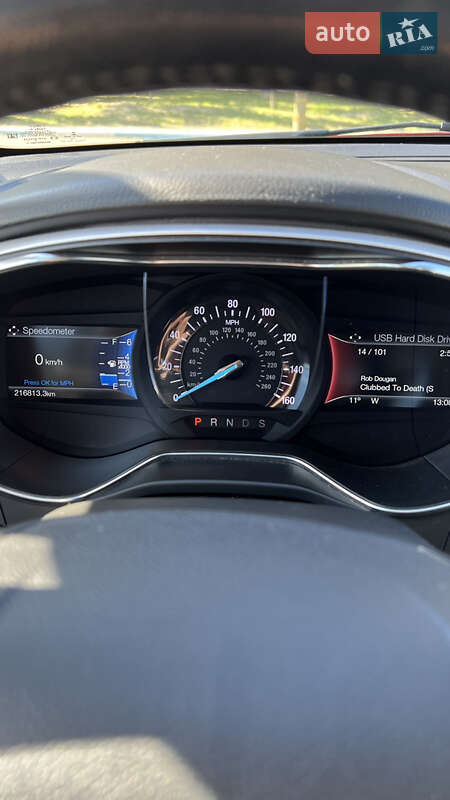 Седан Ford Fusion 2015 в Южном