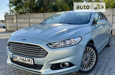 Седан Ford Fusion 2013 в Львові