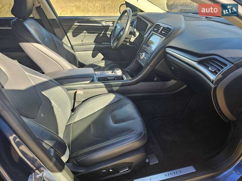 Седан Ford Fusion 2019 в Києві