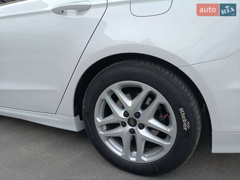 Седан Ford Fusion 2014 в Белой Церкви