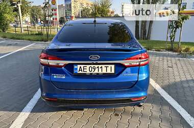 Седан Ford Fusion 2016 в Днепре