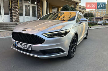 Седан Ford Fusion 2016 в 