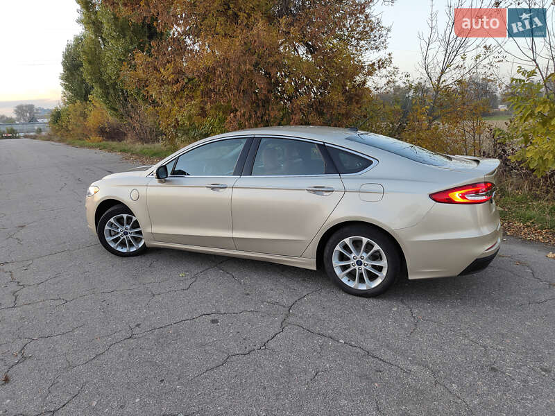 Седан Ford Fusion 2019 в Белой Церкви