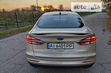 Седан Ford Fusion 2019 в Білій Церкві