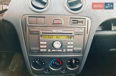 Хетчбек Ford Fusion 2007 в 